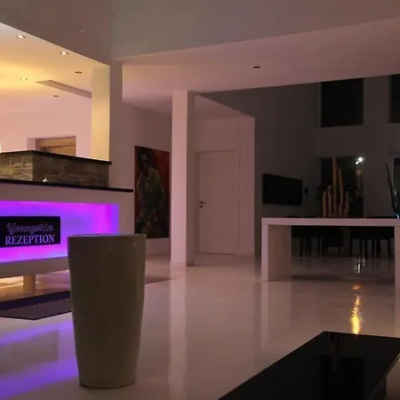 Szálloda Designhotel Youngstar 3*