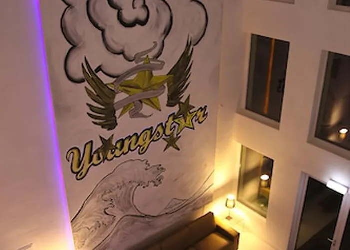 Designhotel Youngstar Отель Мангейм