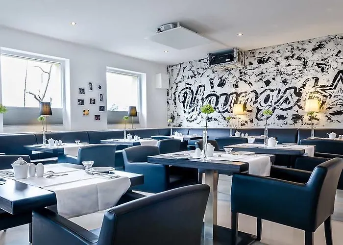 Designhotel Youngstar Отель Мангейм